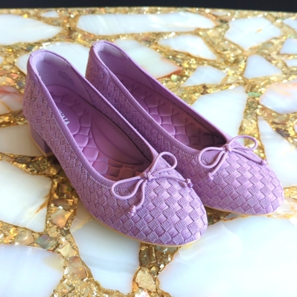 NEW Vivaia Round-Toe Small Bow Block Heels (Bianca) in Dark Lavender Gingham